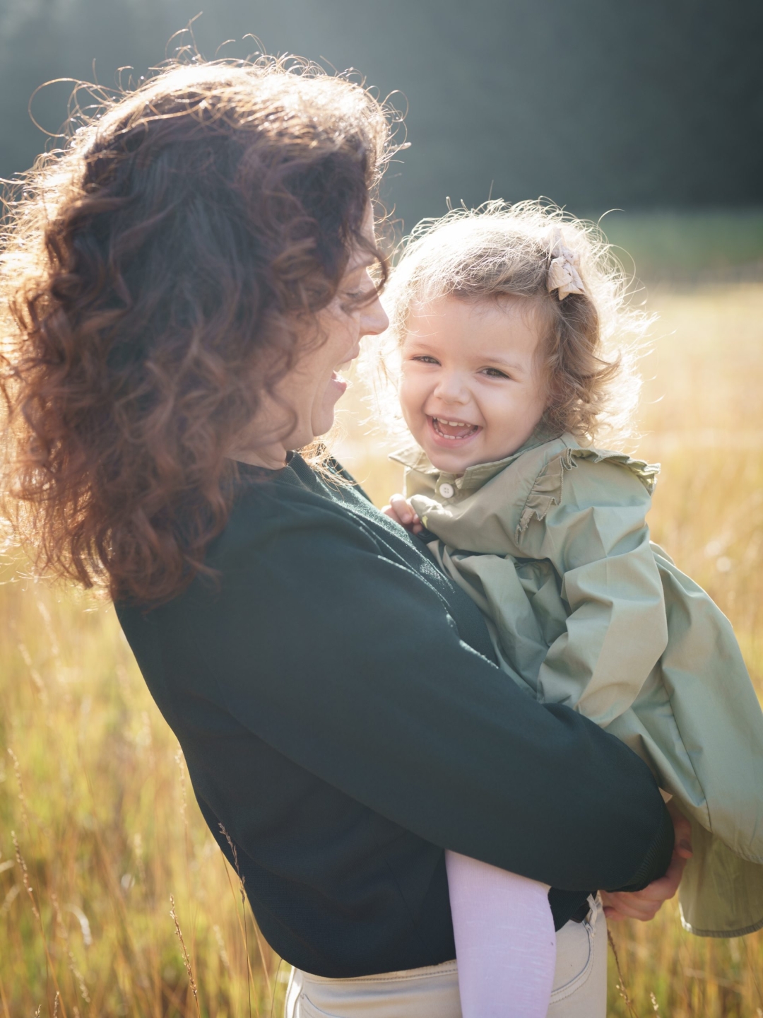 Portrait famille lumière naturelle Châtel-St-Denis